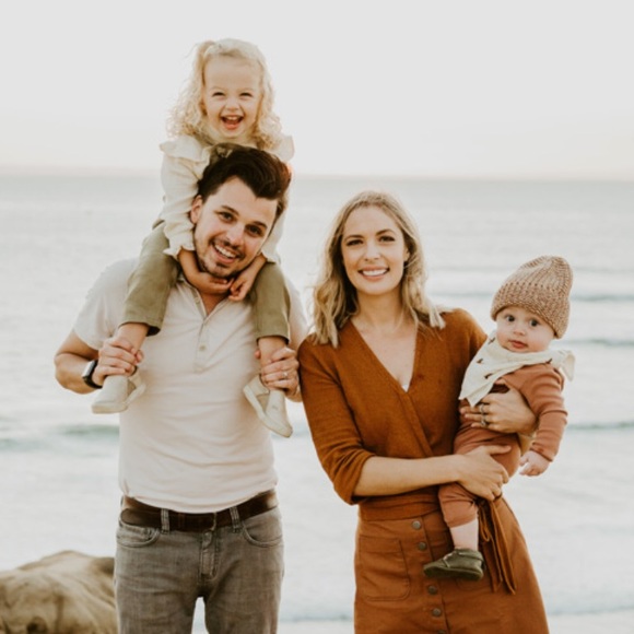 Meet your Posher, Mandy - Picture 1 of 1